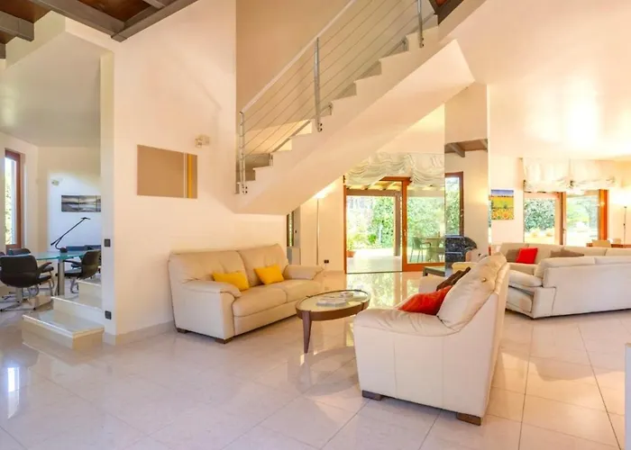 Vittoria By Interhome *